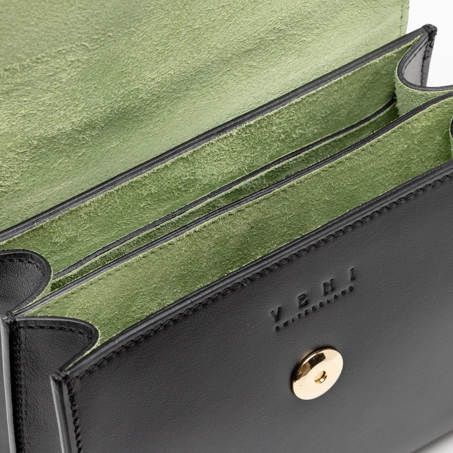 Mini Veni Black