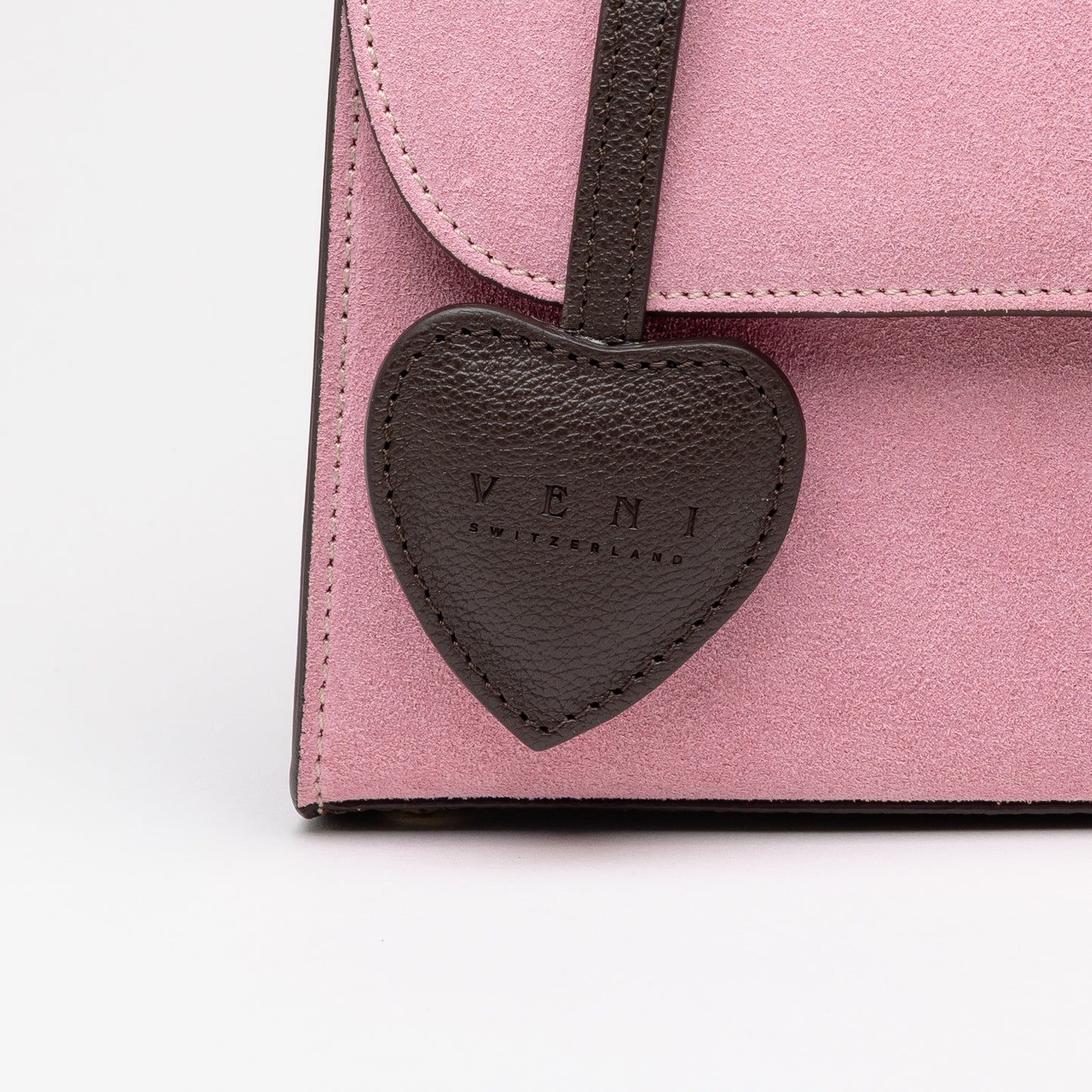 Veni Heart-shape Charm