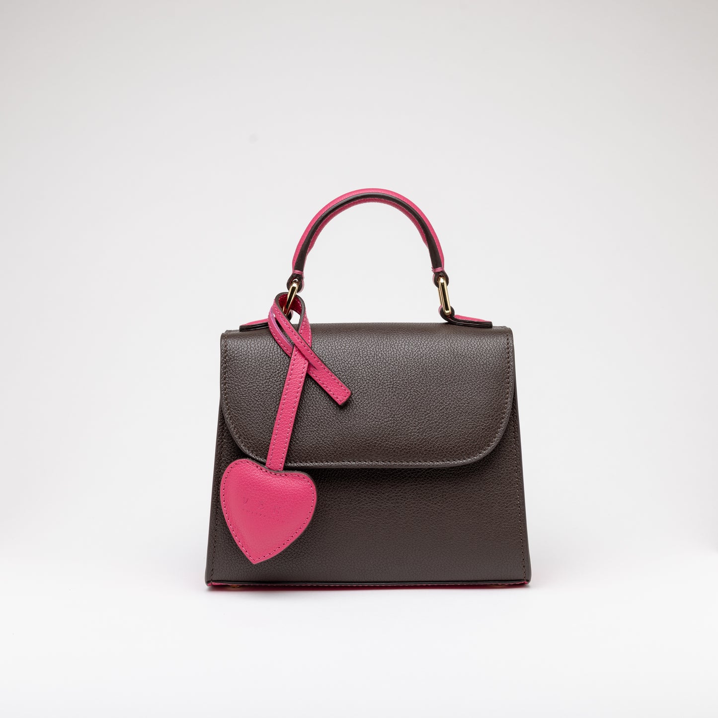 Veni Heart-shape Charm